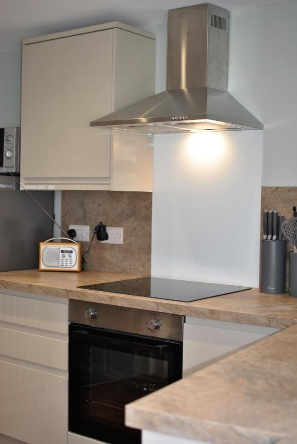 Auld Fishers Catch- Homely Apartment Near The Sea アンストラザー エクステリア 写真