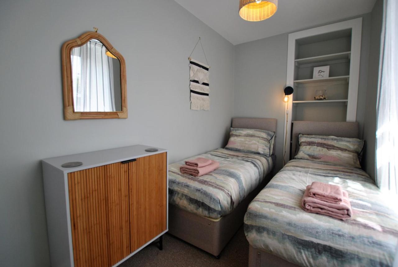 Auld Fishers Catch- Homely Apartment Near The Sea アンストラザー エクステリア 写真