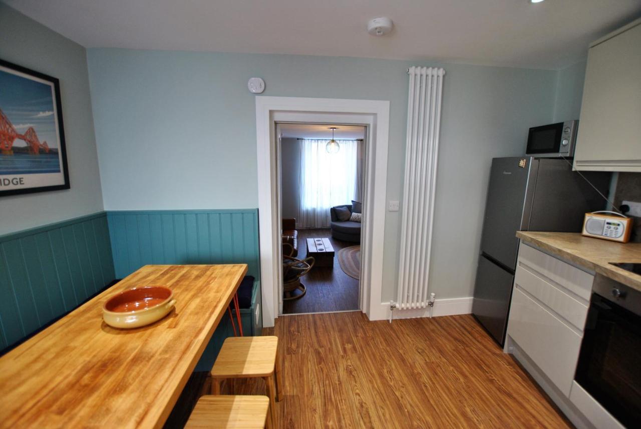 Auld Fishers Catch- Homely Apartment Near The Sea アンストラザー エクステリア 写真