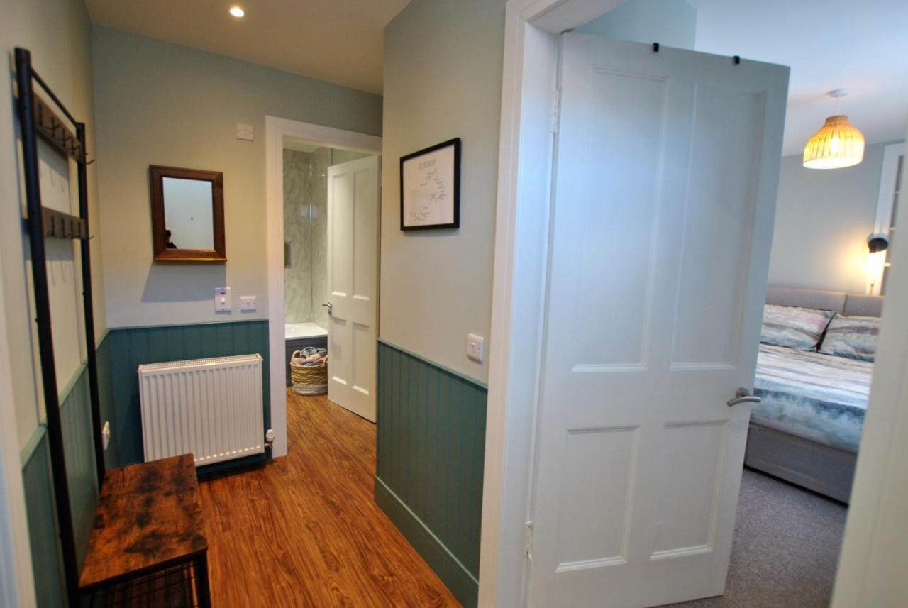Auld Fishers Catch- Homely Apartment Near The Sea アンストラザー エクステリア 写真